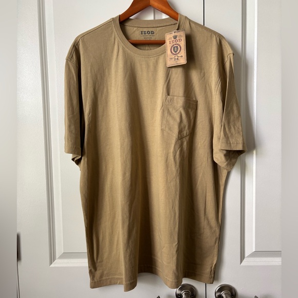 Izod Lacoste Other - NWT Izod Luxury Sport Vintage Men’s SS Pocket Tee T-Shirt Sandstorm Size XL NEW